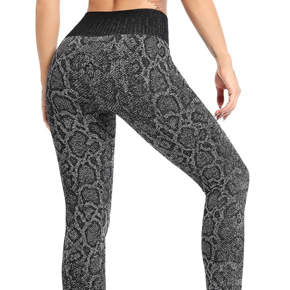 FITTOO high waisted butt lifting leggings